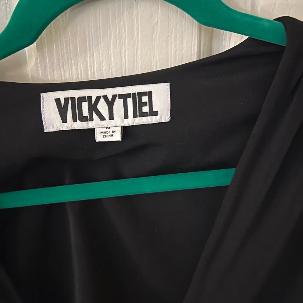 Vicky Tiel Black Midi Dress - Picture 3 of 5